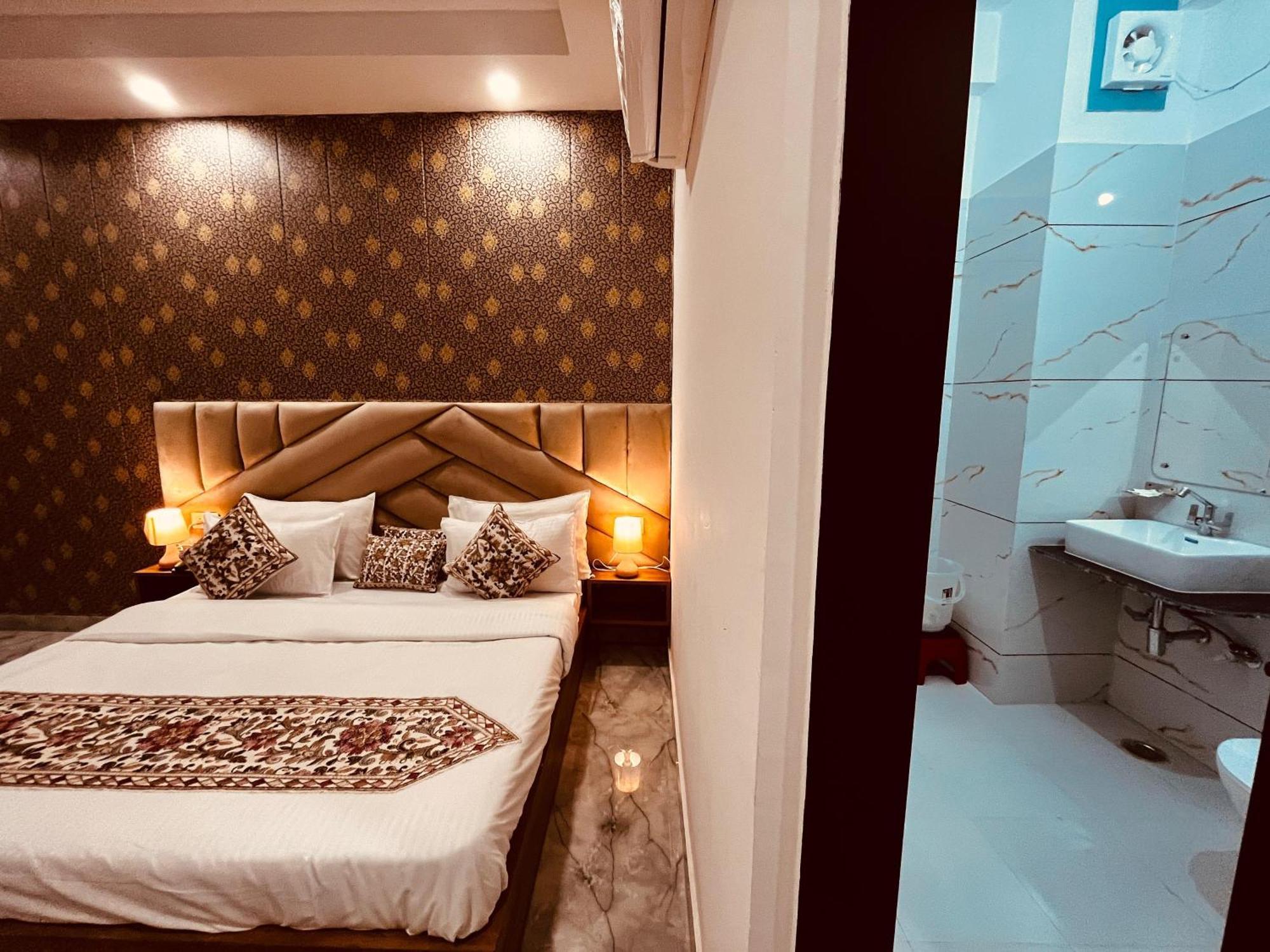 Hotel The Meridian - A Four Star Luxury Hotel, Haridwār Exterior photo