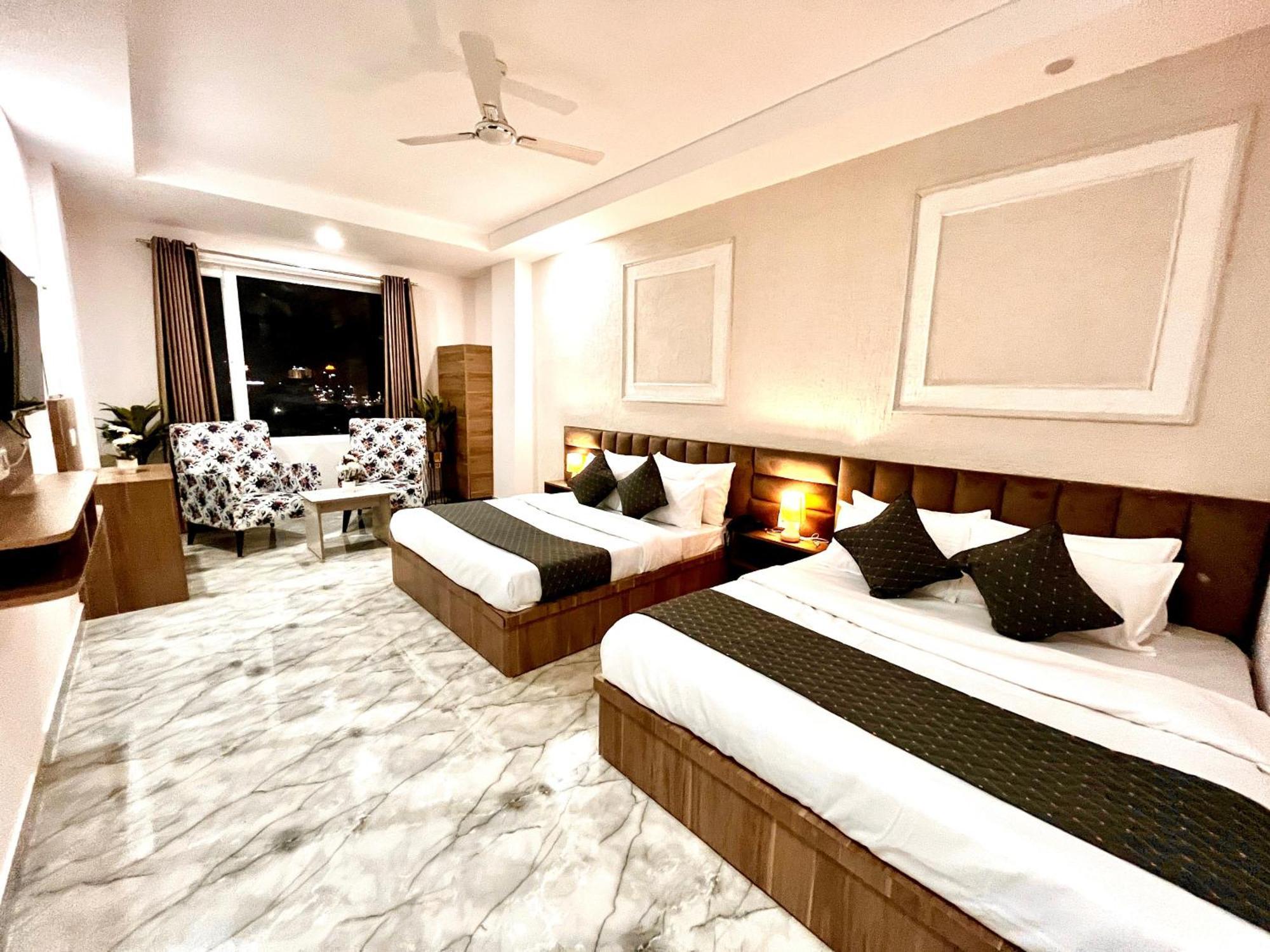 Hotel The Meridian - A Four Star Luxury Hotel, Haridwār Exterior photo